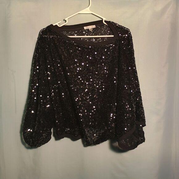 Black Sequin Batwing Top – Sparkly Loose-Fit Evening Blouse - Picture 1 of 4